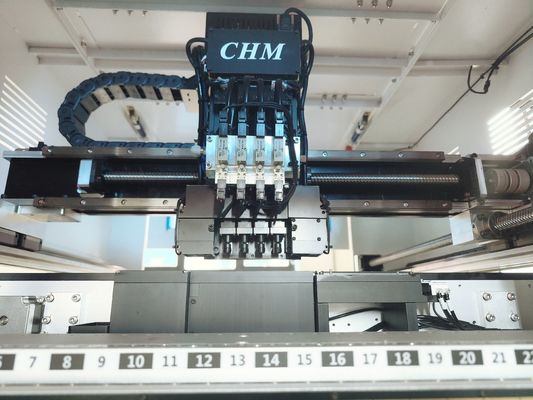 High Accuracy 4 Heads SMT Pick & Place Machine CHM-551 Automatic Nozzle Change CPK≥1.0