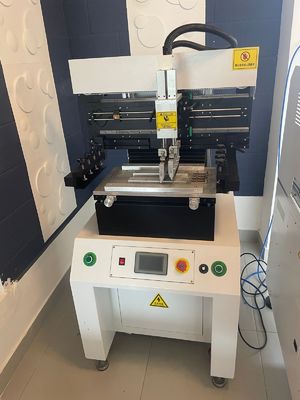 CHM-551 SMD Production Line SMT Assembly Line High Precision 4 Heads PCB Making Robot