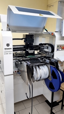 CHM-551 Fully Automatic 4 heads SMT Pick and Place Machine 0201, Auto Nozzle Change